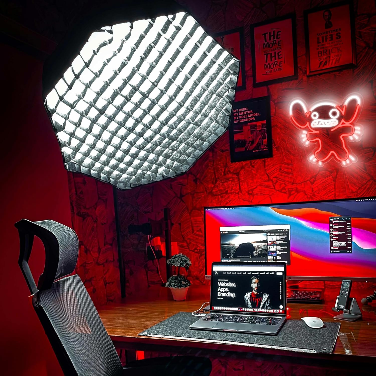 لافتة نيون LED على شكل شخصية س - مراجعة Party Games Night وسعره